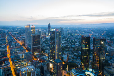 Deutschland, Frankfurt, Stadtansicht von oben bei Sonnenuntergang - TAM000482