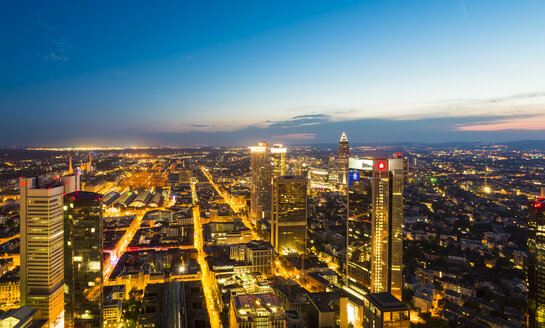 Deutschland, Frankfurt, Stadtansicht von oben bei Sonnenuntergang - TAMF000487