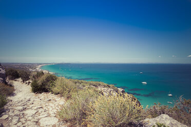 Spanien, Formentera, Mittelmeer, Blick vom Cami de Sa Pujada - CMF000460