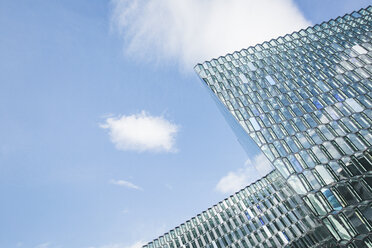 Iceland, Reykjavik, facade of Harpa concert hall - ASCF000609