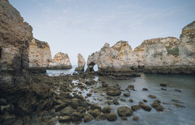 Portugal, Lagos, Archs and cliffs on Ponta da Piedade - EPF000100