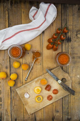 Ingredients for homemade apricot ketchup - LVF004936