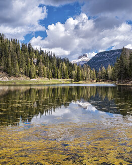 Italien, Venetien, Sextner Dolomiten, Lago Antorno im Gebiet der Drei Zinnen - STSF001029