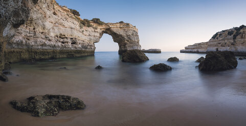 Portugal, Lagoa, Praia Albandeira - EPF000101