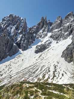 Italien, Südtirol, Sextner Dolomiten mit Elfer, Hochpustertal, Berti-Hütte - STSF001037