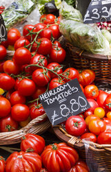 Tomatoes, Borough market in London - ABZF000711