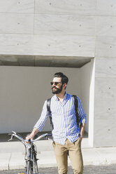 Young man with bicycle - FMOF000013