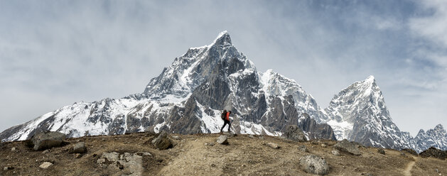 Nepal, Himalaya, Solo Khumbu, Ama Dablam, Männer-Trekking - ALRF000629