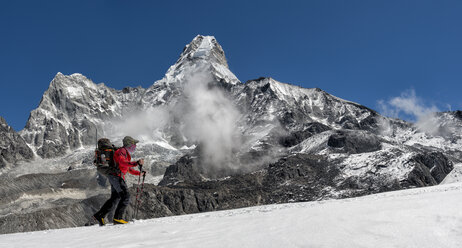 Nepal, Himalaya, Solo Khumbu, Ama Dablam, Männer-Trekking - ALRF000633