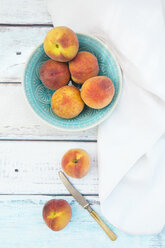 Bowl of peaches - LVF005015