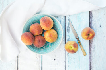 Bowl of peaches - LVF005018