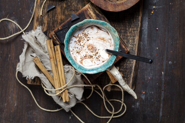 Hot cocoa with cream and cinnamon - SBDF002963