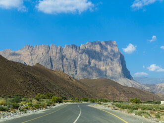 Oman, Ad-Dakhiliyah, Al Hajar-Gebirge, Jabal Misht-Gebirge, Straße - AMF004943