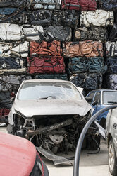 Alte Autos auf der Autofriedhöfe - DEGF000879