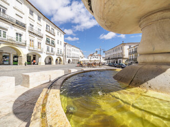 Portugal, Evora, Chafariz da Praca do Giraldo, Springbrunnen am Praca do Giraldo - LAF001696