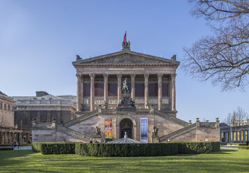 Deutschland, Berlin, Blick auf die Alte Nationalgalerie - PVCF000848