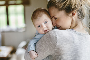 Mother with baby boy at home - HAPF000646