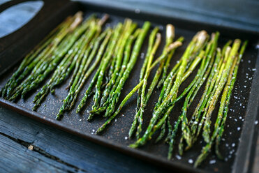 Grilled asparagus - KIJF000606