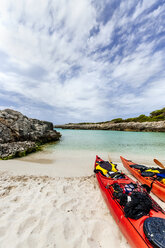 Spanien, Balearische Inseln, Menorca, Strand Talaier - MGOF002112