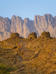 Oman, Ad-Dakhiliyah, Jabal Misht, Al-Ain, Bienenstockgräber, Ausgrabungsstätte - AMF004946