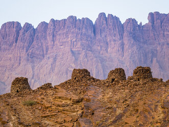 Oman, Ad-Dakhiliyah, Jabal Misht, Al-Ain, Bienenstockgräber, Ausgrabungsstätte - AMF004949