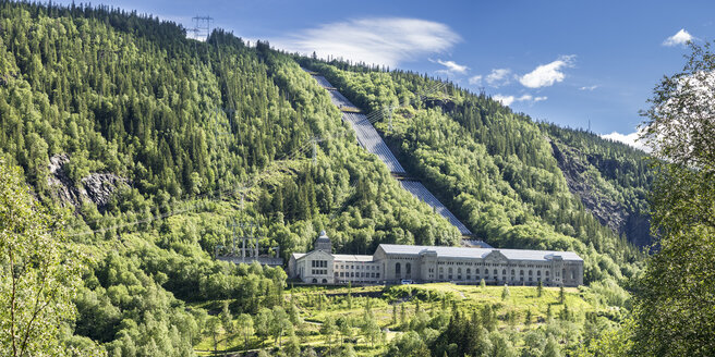 Norwegen, Südnorwegen, Telemark, Rjukan, Wasserkraftwerk Vemork - STSF001070