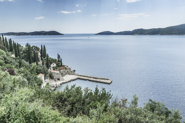 Kroatien, Trsteno, Blick auf den alten Hafen - CHPF000257