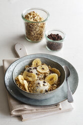 Banana icecream with oat flakes, topping, nicecream - EVGF003049
