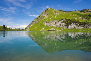 deutschland, Bayern, Allgäu, Allgäuer Alpen, Seealpsee und Seekoepfel - WGF000932