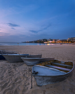 Australia, Sydney, Coogee beach in the evening - GOAF000002