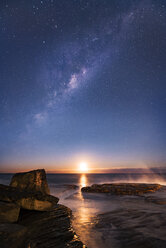 Australia, New South Wales, Clovelly, Shark Point at sunset - GOAF000030