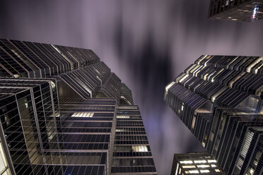 Canada, Ontario, Toronto, financial district, modern bank buildings, moving clouds, angle view - FC001040