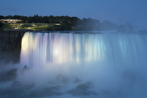 Kanada, Ontario, Niagarafälle, Ontariosee am Abend, lizenzfreies Stockfoto