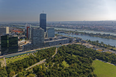 Österreich, Wien, Donaustadt mit DC Tower - GFF000749