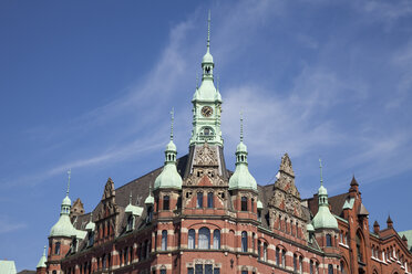 Germany, Hamburg, view to upper part of Hafenrathaus - WIF003355