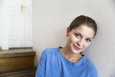 Portrait of smiling young woman - WESTF021715