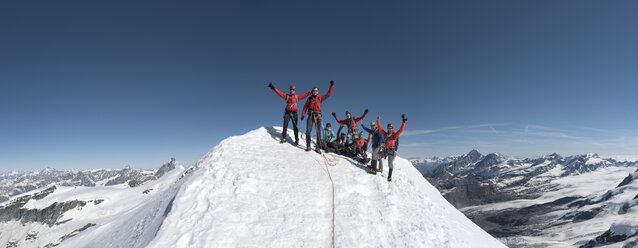 Italien, Gressoney, Alpen, Castor, Gruppe von Bergsteigern - ALRF00719