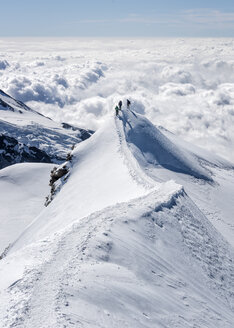 Italien, Gressoney, Alpen, Castor, Gruppe von Bergsteigern - ALRF00721