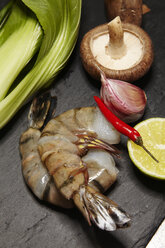 Ingredients for Asian style prawn burger with pak choi, soy sprouts, mushrooms, garlic, chili and lime - SCF00477