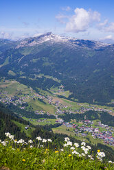 Deutschland, Bayern, Vorarlberg, Alpen, Panoramablick vom Fellhorn über das Kleine Walsertal in Richtung Hoher Ifen, Gottesacker - WGF00967
