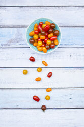 Schale mit gelben und roten Mini-Tomaten - LVF05333