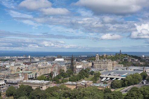 Vereinigtes Königreich, Schottland, Edinburgh, historisches Stadtzentrum, Firth of Forth - ELF01817