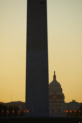 USA, Washington Monument and US Capitol in Washington DC at sunrise. - BCDF00004