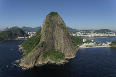Brasilien, Rio de Janeiro, Luftbildaufnahme des Zuckerhuts - BCDF00028