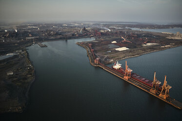 USA, Maryland, Aerial photograph of the old Sparrows Point steel mill and boat works in Baltimore - BCDF00130