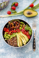 Fried chicken, quinoa, tomato, avocado, spring onion, rosemary and basil in bowl - SARF02927