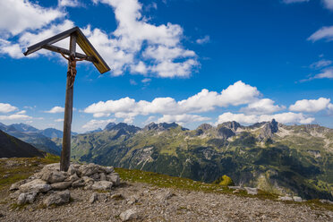 Deutschland, Bayern, Allgäu, Allgäuer Alpen, Feldkreuz - WGF00980