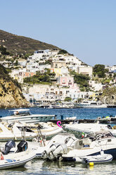 Italien, Pontinische Inseln, Ponza, Hafen - THAF01797