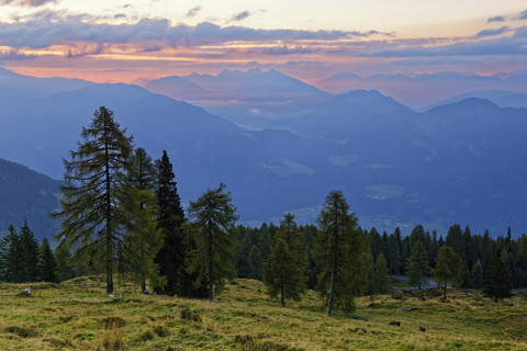 Österreich, Kärnten, Emberger Alm und Drautal, lizenzfreies Stockfoto