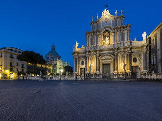 Sizilien, Catania, Kathedrale Sant'Agata und Poazza del Duomo - AMF05030